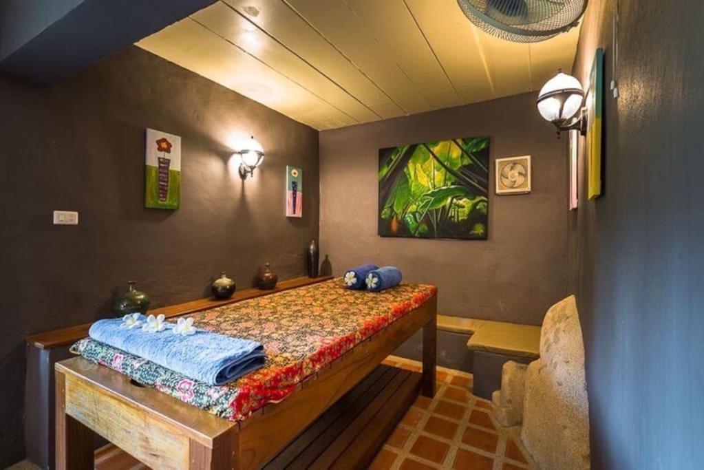 Baan Suvarnabhumi Entire 5 Beds Private Pool On Hill Side * Amphoe Koksamui