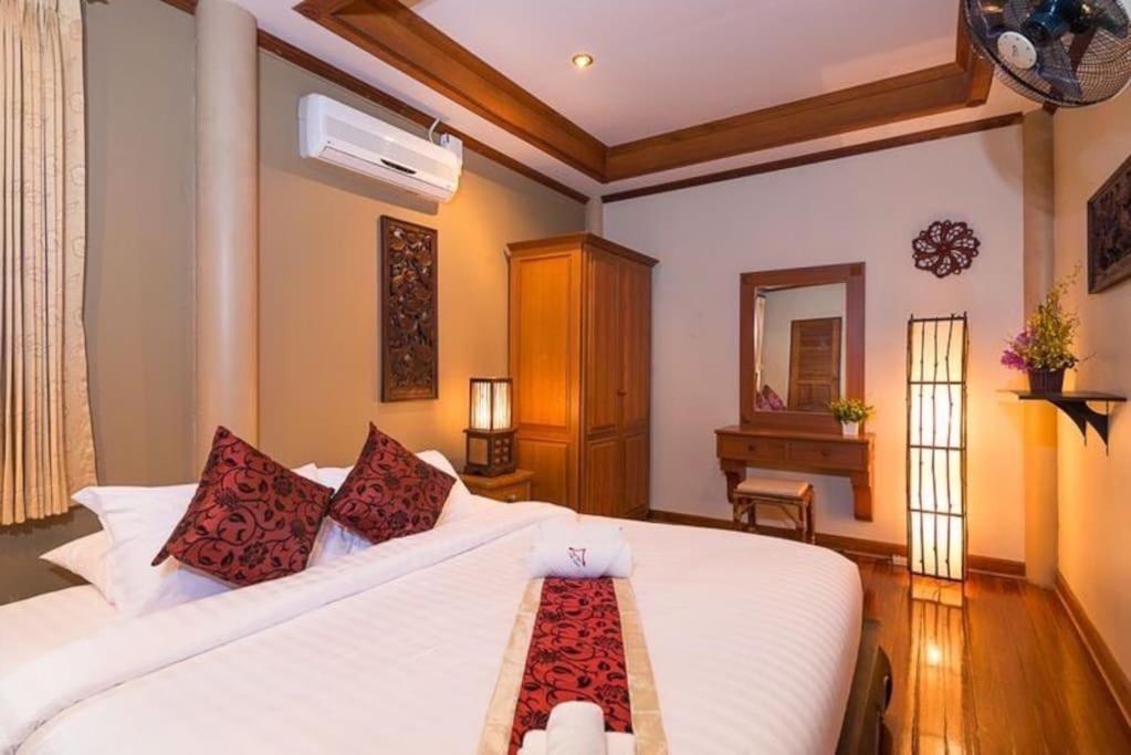 Baan Suvarnabhumi Entire 5 Beds Private Pool On Hill Side Villa Amphoe Koksamui
